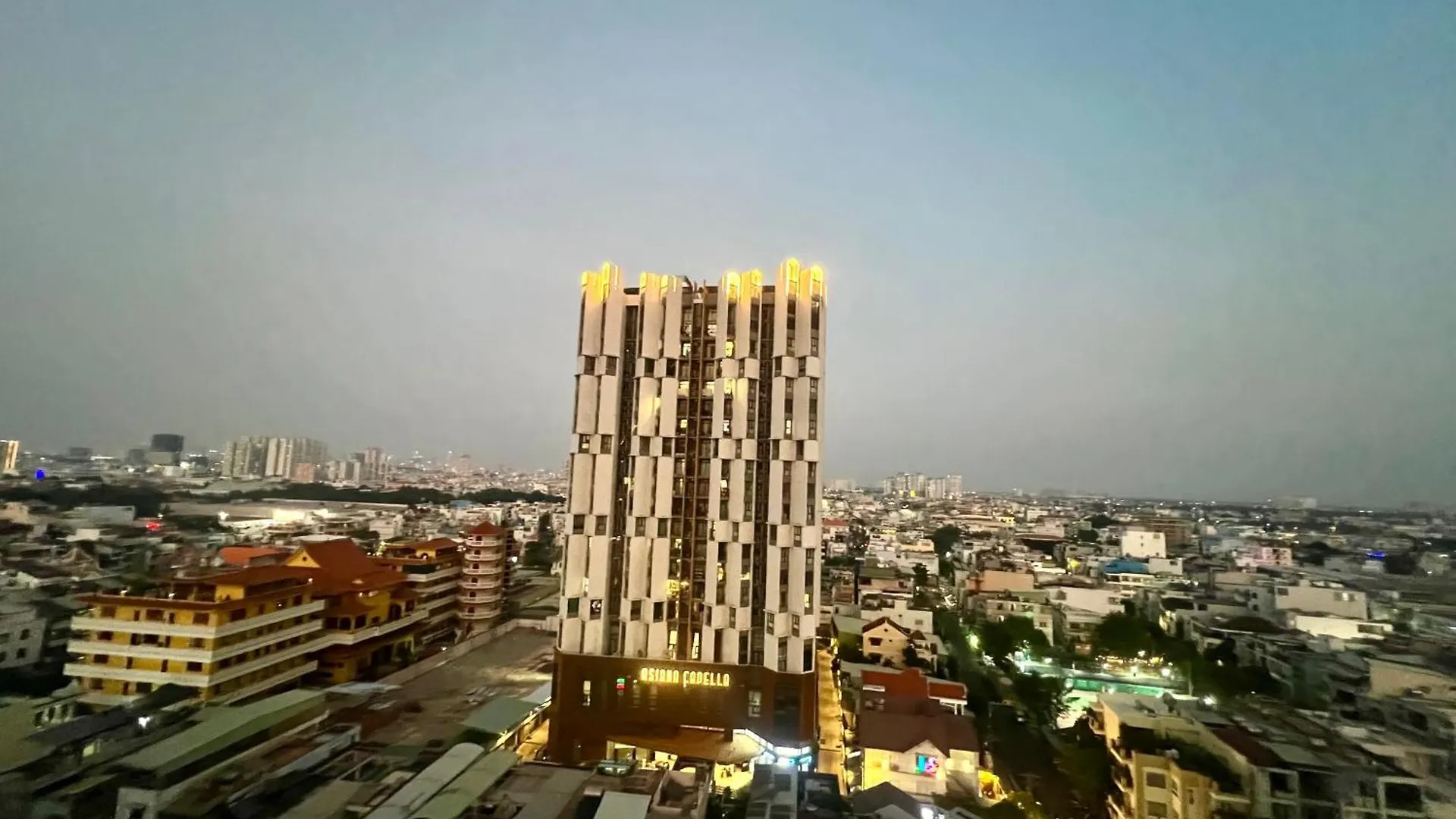Apartment Can Ho The Western Capital 3Pn Ho Chi Minh City Vietnam