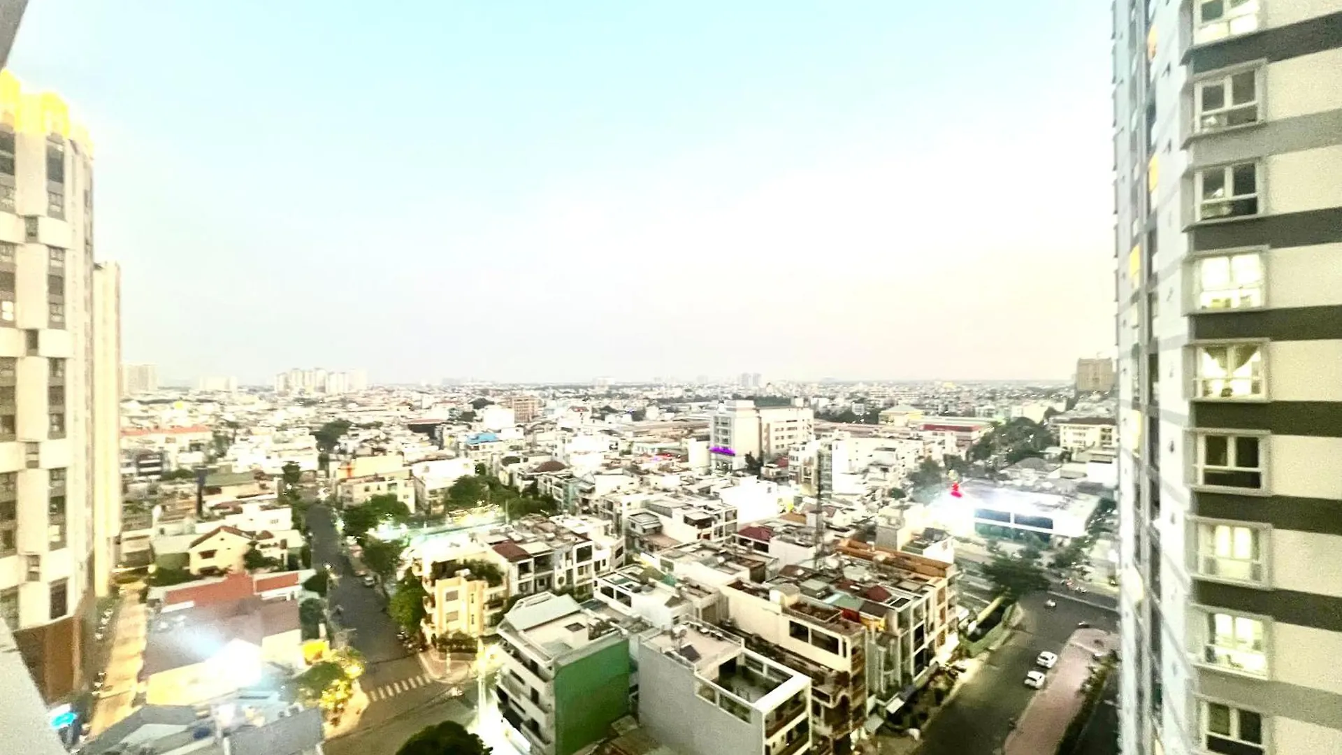 Can Ho The Western Capital 3Pn Ho Chi Minh City 0*,