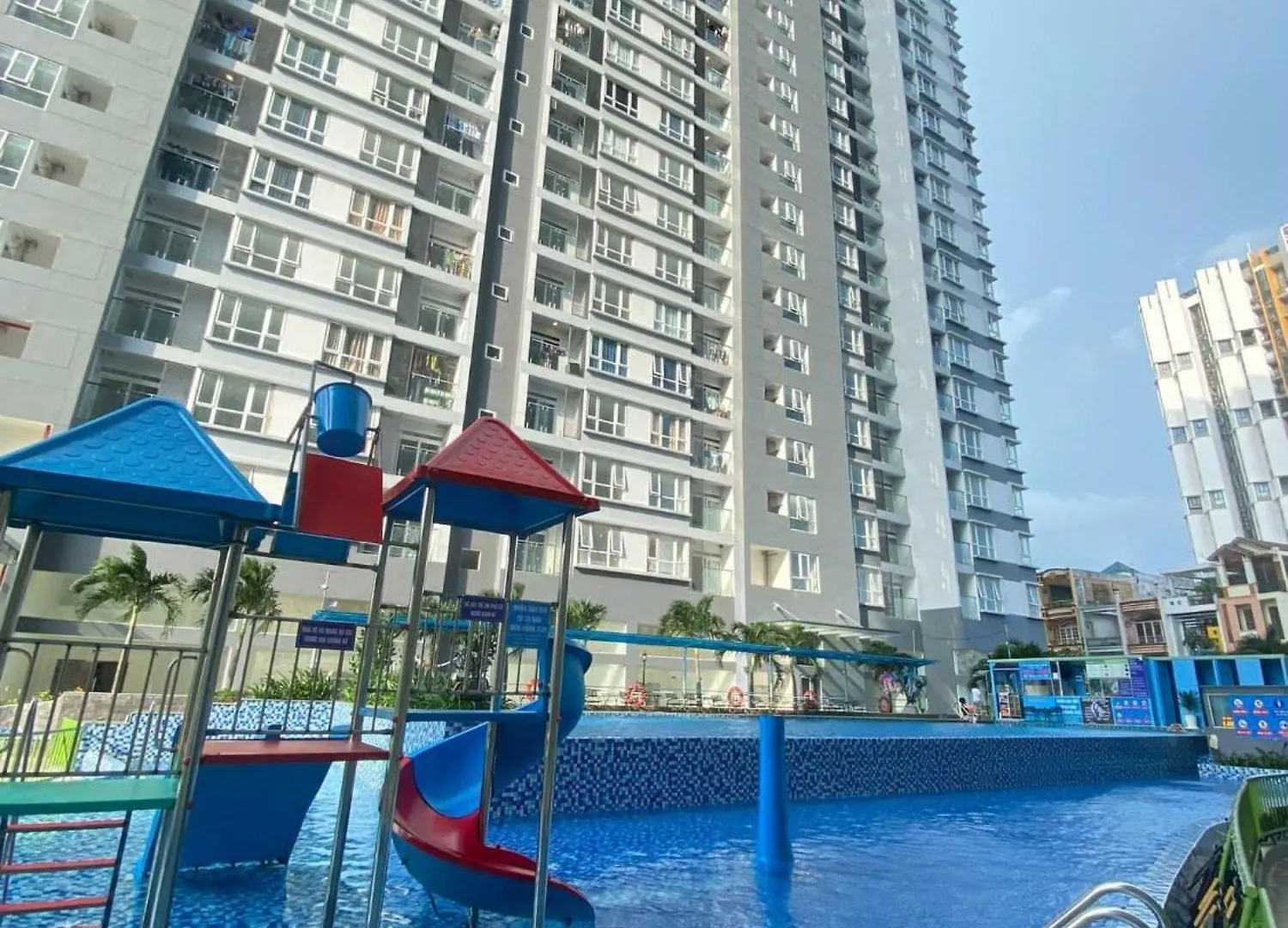 Can Ho The Western Capital 3Pn Ho Chi Minh City Apartment